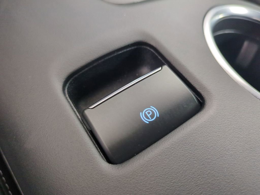 Used 2025 Ford Mustang Premium RWD image 26