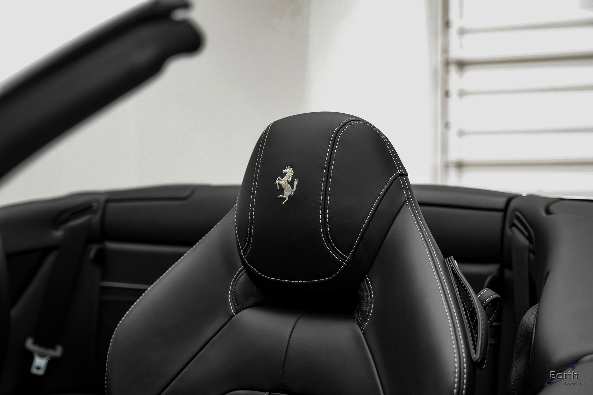 Used 2016 Ferrari California T image 45