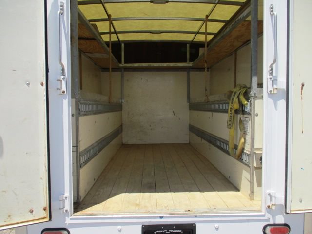 Used 2021 Chevrolet Express 3500 w/ Power Convenience Package RWD image 10