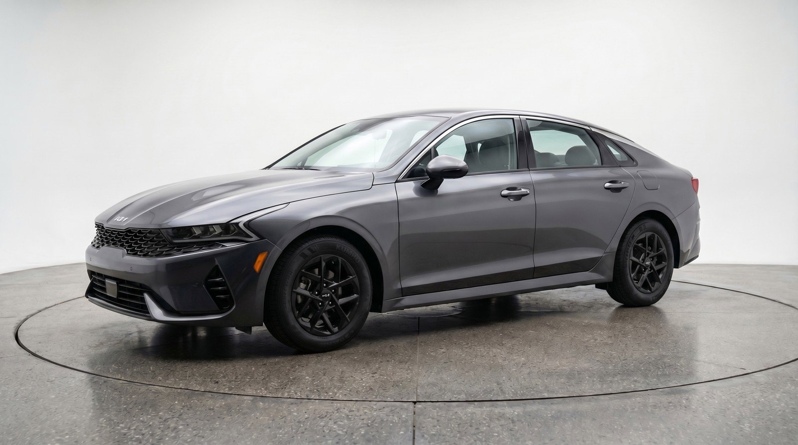 Used 2025 Kia K5 LXS image 3