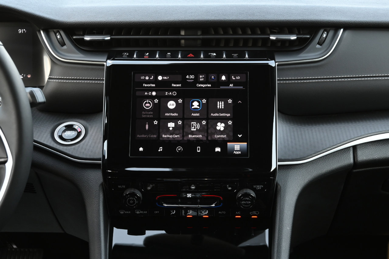 Used 2024 Jeep Grand Cherokee L Laredo image 26