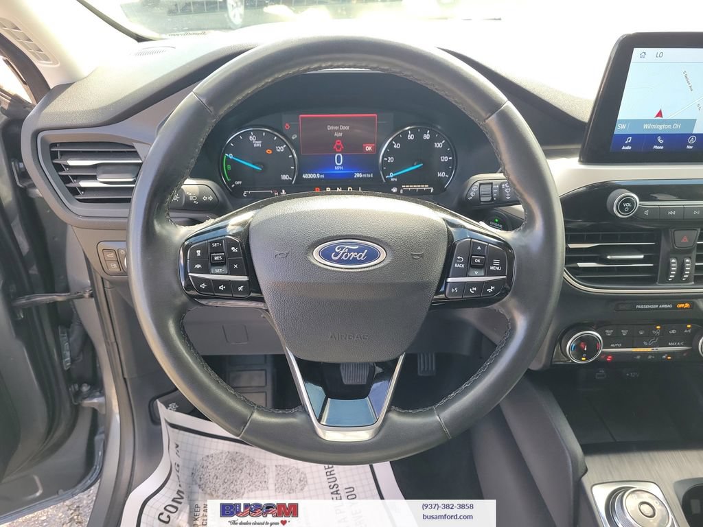 Certified 2022 Ford Escape SEL AWD/4WD image 16