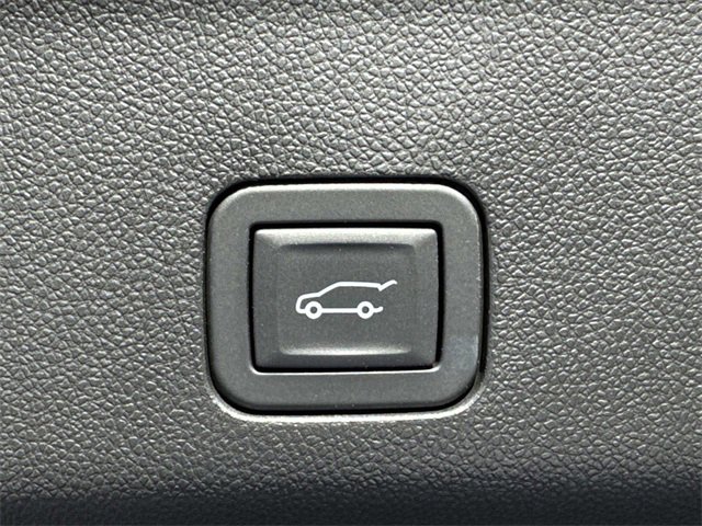 Used 2024 GMC Yukon Denali Ultimate image 15