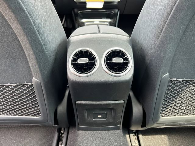 Certified 2025 Mercedes-Benz CLA 250 4MATIC image 33