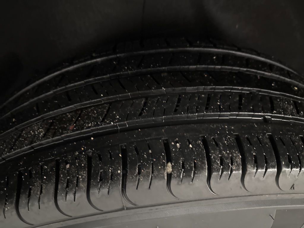 Used 2019 GMC Acadia SLE w/ Driver Alert Package I image 14