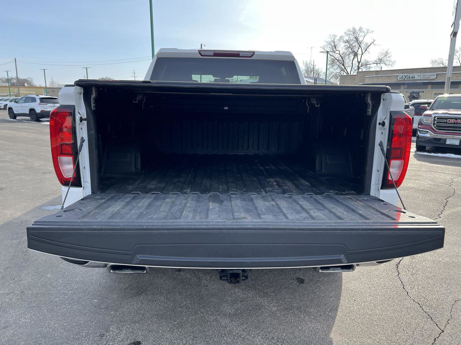 Used 2019 GMC Sierra 1500 SLE w/ SLE Value Package image 46
