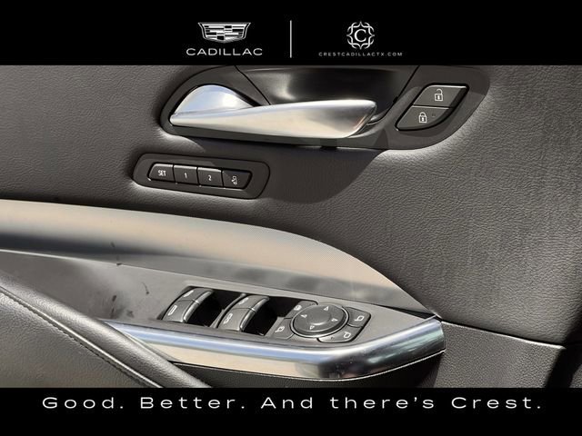 Certified 2023 Cadillac XT4 Premium Luxury FWD image 22