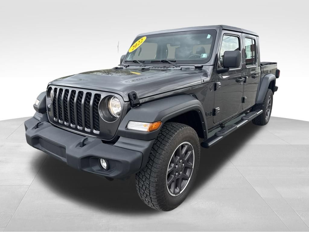 Used 2022 Jeep Gladiator Sport w/ Trailer Tow Package AWD/4WD image 2