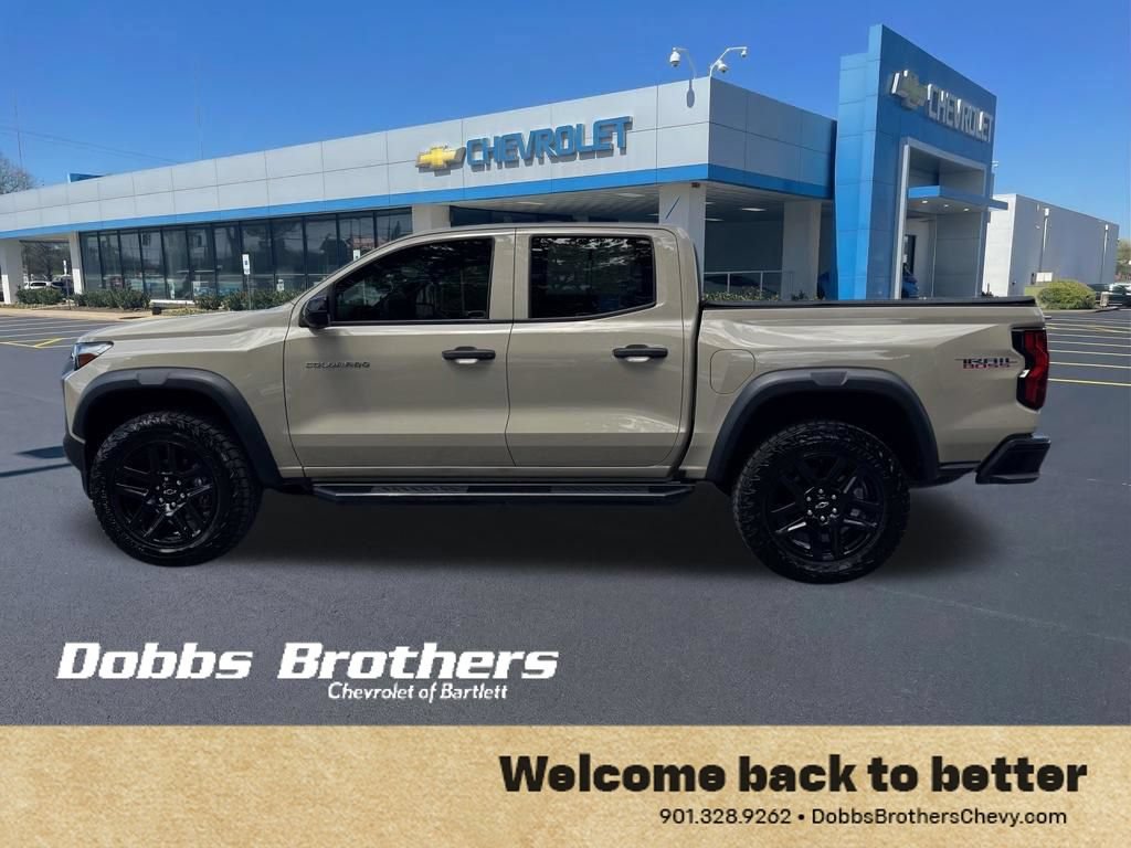 Certified 2023 Chevrolet Colorado Trail Boss w/ Technology Package AWD/4WD image 4