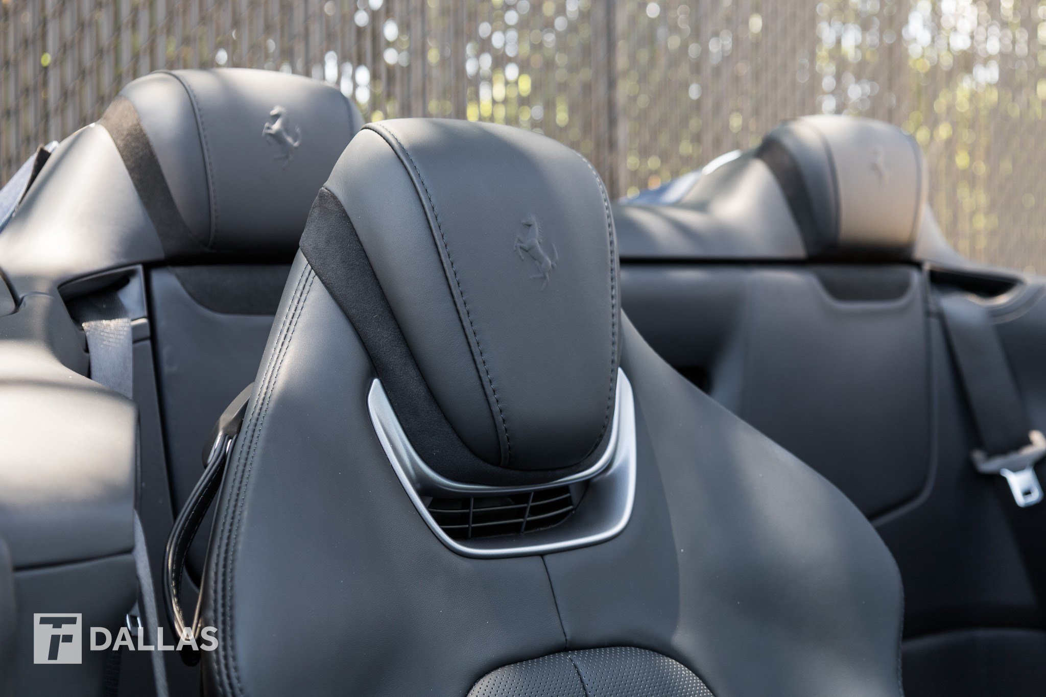 Used 2024 Ferrari Roma Spider RWD image 42