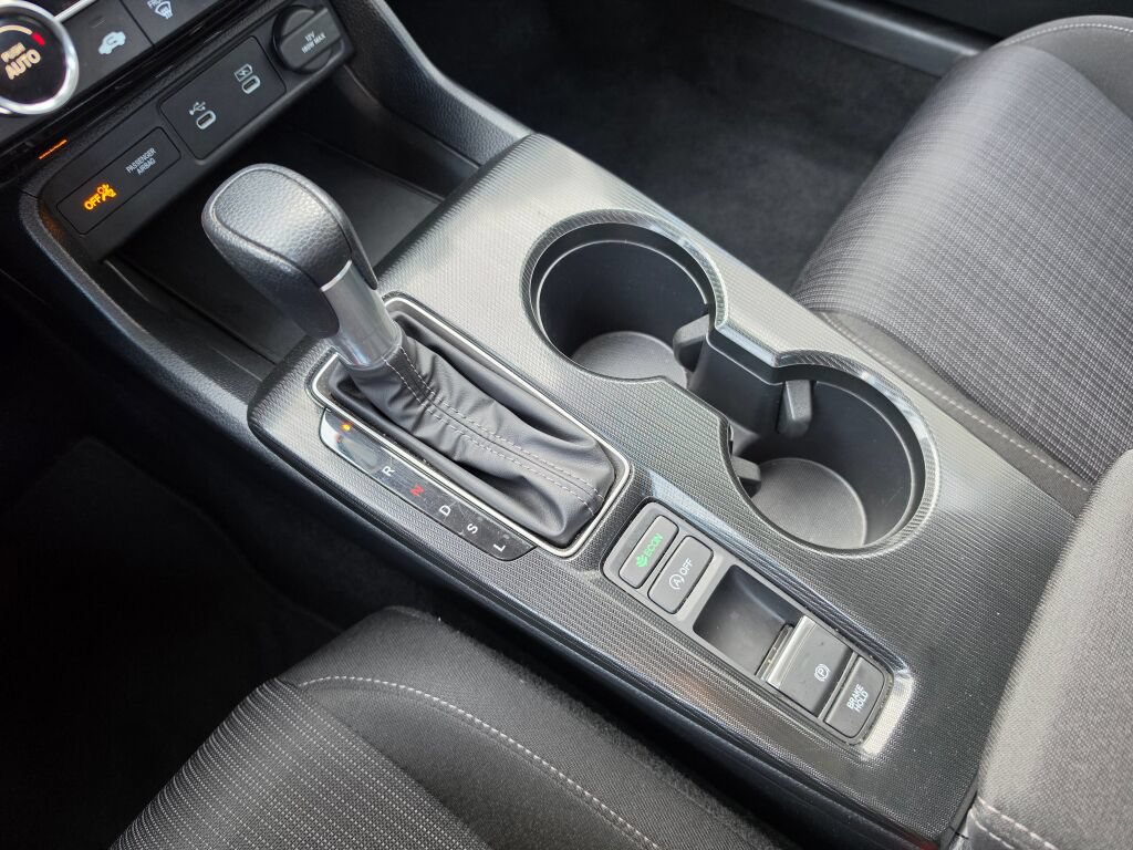 Certified 2025 Honda Civic LX image 31