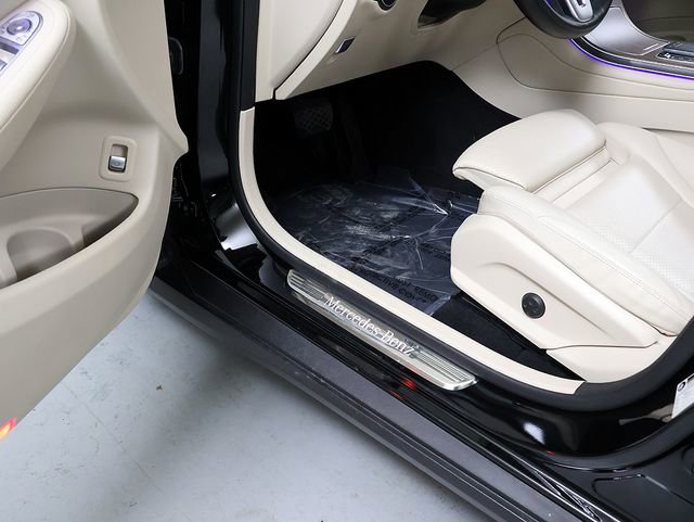 Certified 2022 Mercedes-Benz GLC 300 4MATIC image 28