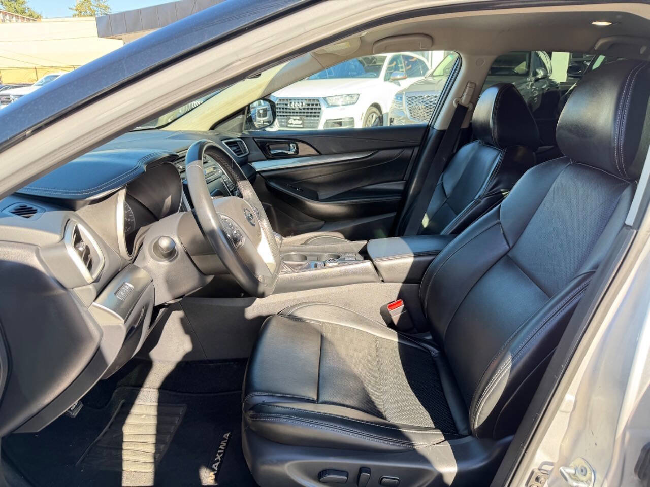 Used 2022 Nissan Maxima SV w/ Floor Mat Group image 38