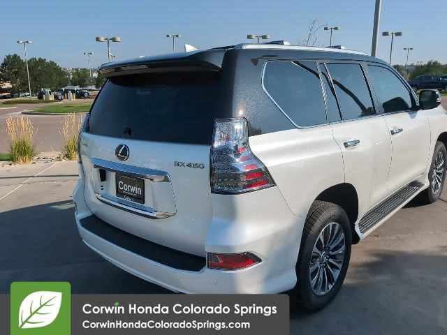 Used 2023 Lexus GX 460 Luxury w/ Accessory Package AWD/4WD image 10