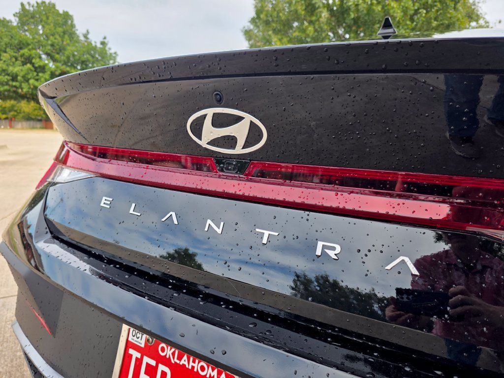 New 2026 Hyundai Elantra SEL Sport FWD image 26