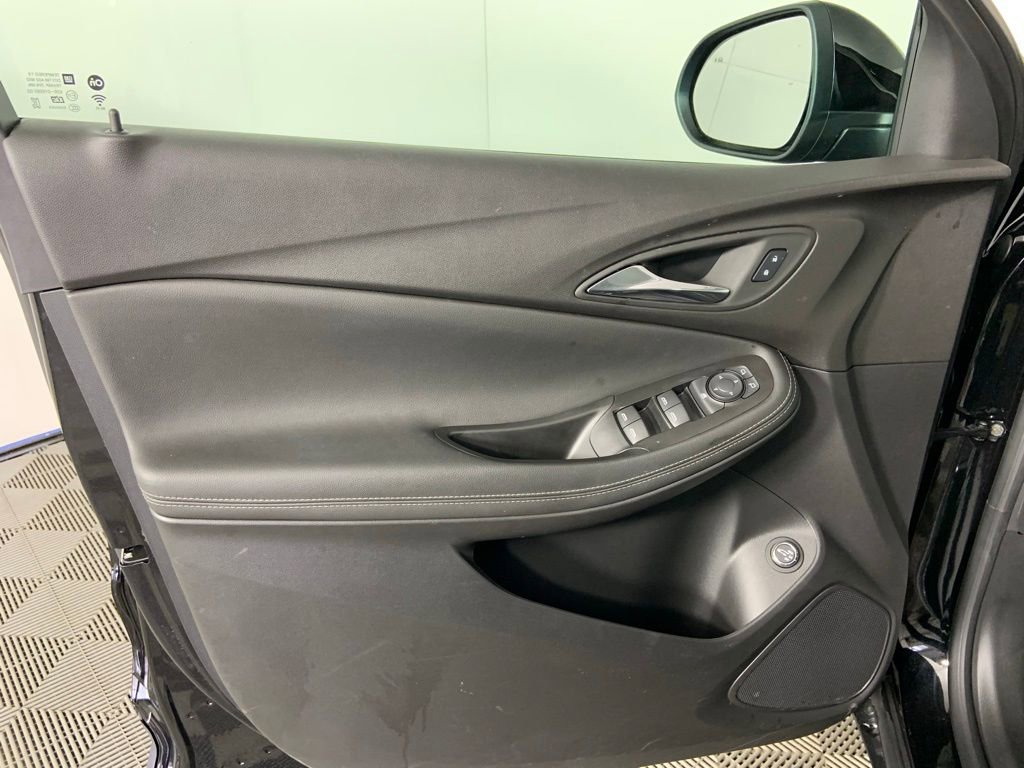 Used 2025 Buick Encore GX Preferred w/ Comfort Package image 20