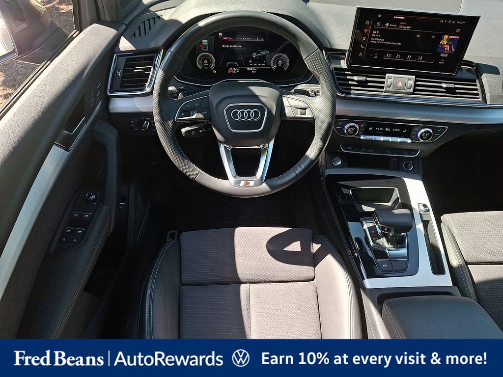 Used 2023 Audi Q5 e Premium Plus w/ Premium Plus Package AWD/4WD image 15