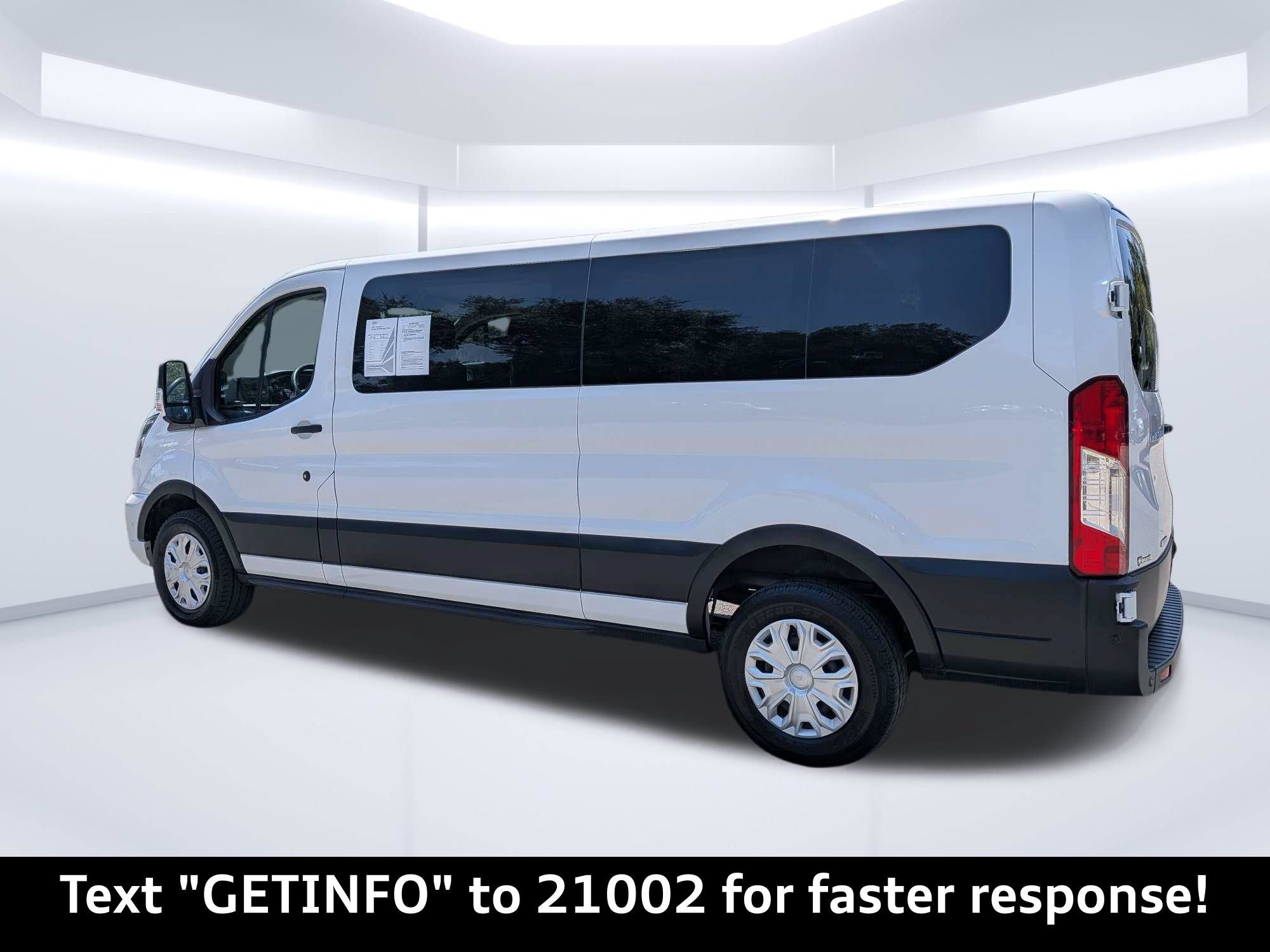 Used 2023 Ford Transit 350 XLT RWD image 5