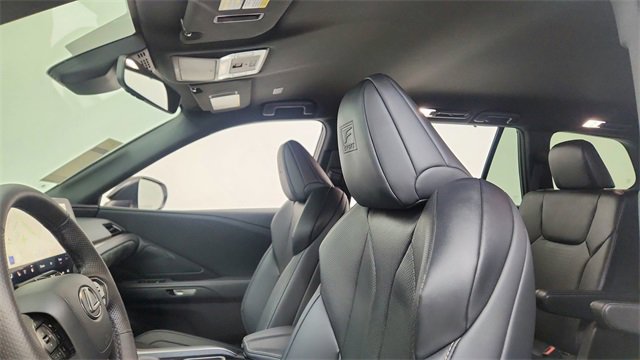 Used 2024 Lexus TX 500h AWD w/ Technology Package image 36