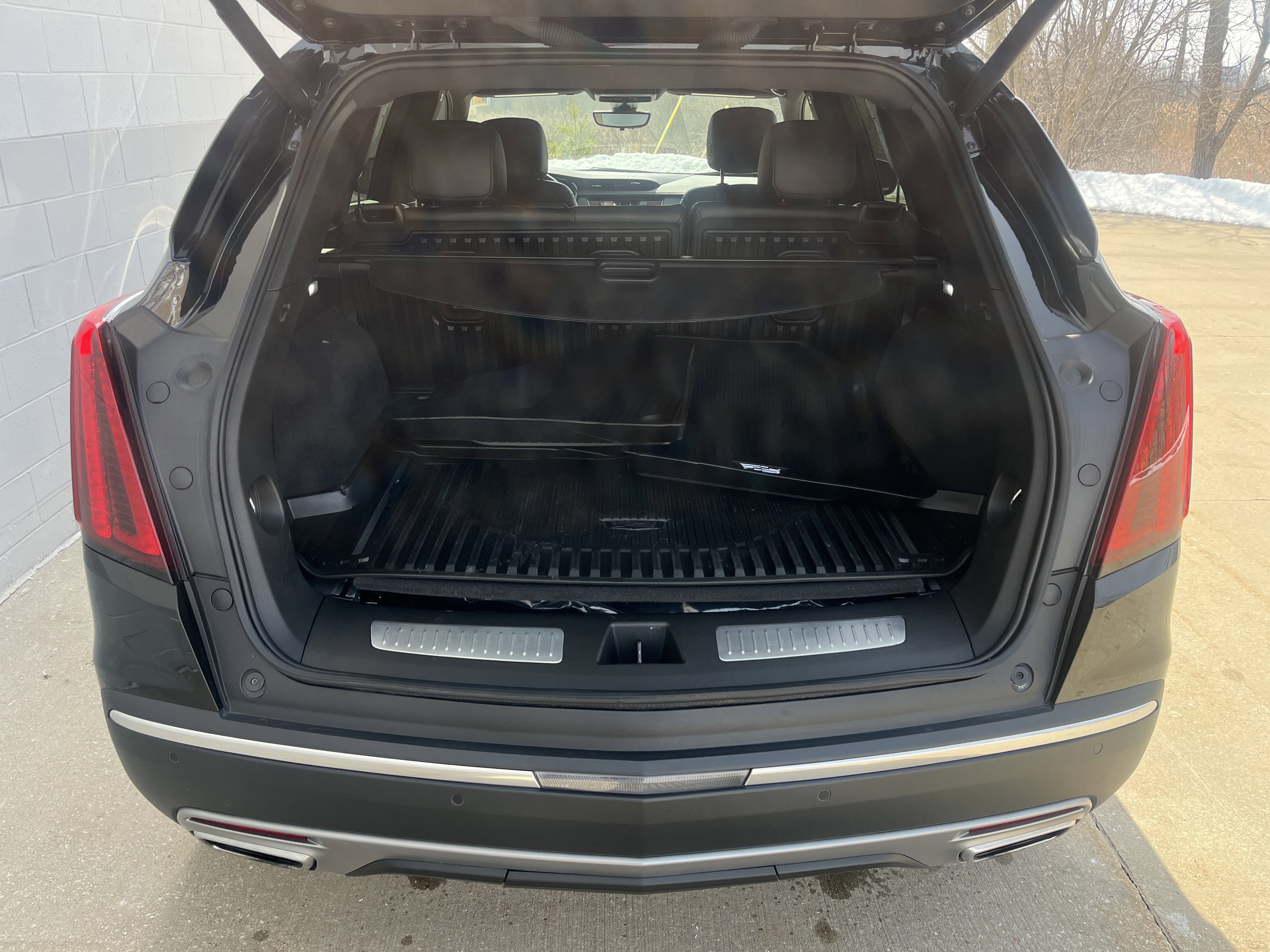 Used 2025 Cadillac XT5 Premium Luxury w/ Technology Package image 19