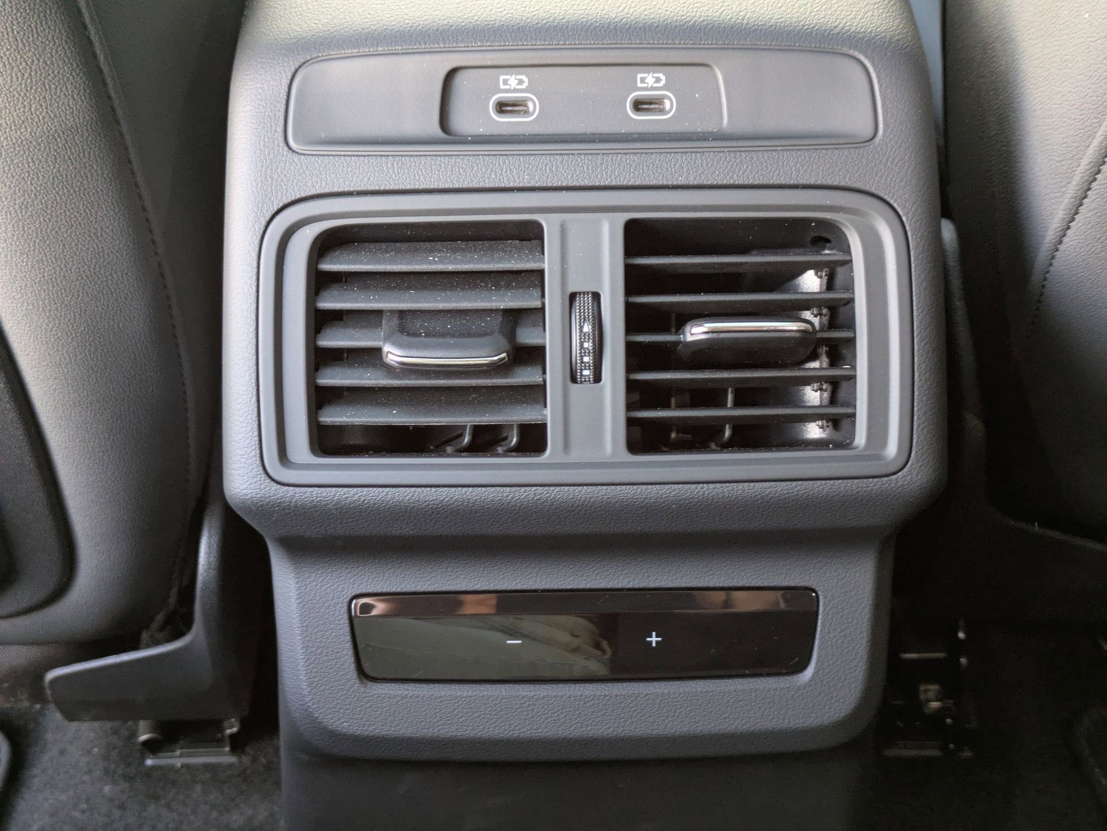 Certified 2025 Audi Q5 Premium w/ Convenience Package image 24