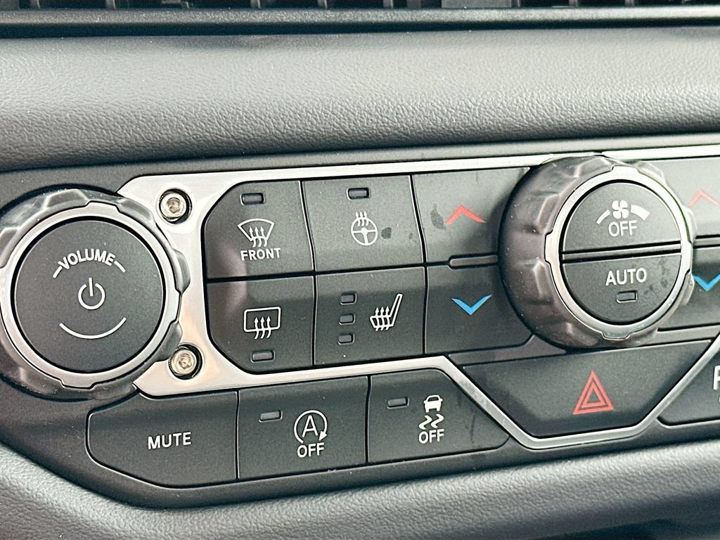 New 2026 Jeep Gladiator Rubicon AWD/4WD image 28