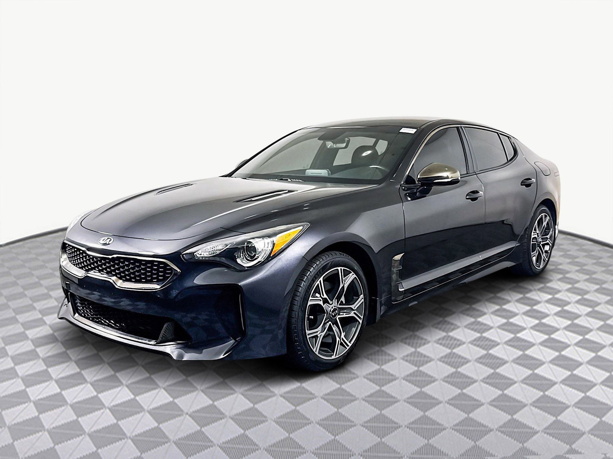 Used 2020 Kia Stinger GT-Line image 4