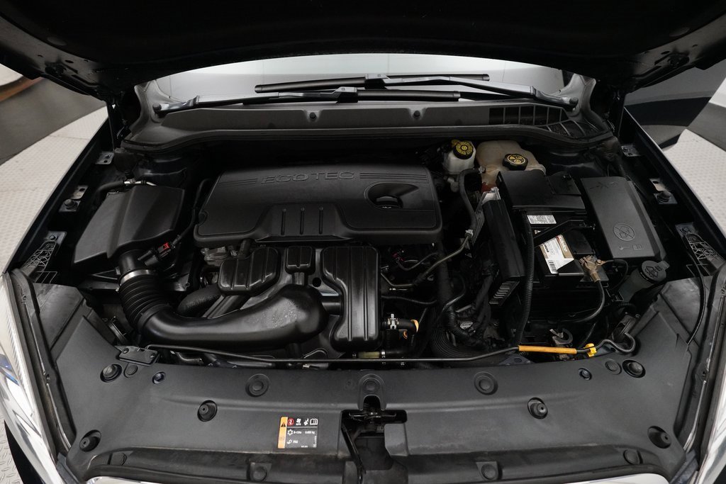 Used 2016 Buick Verano Convenience image 3