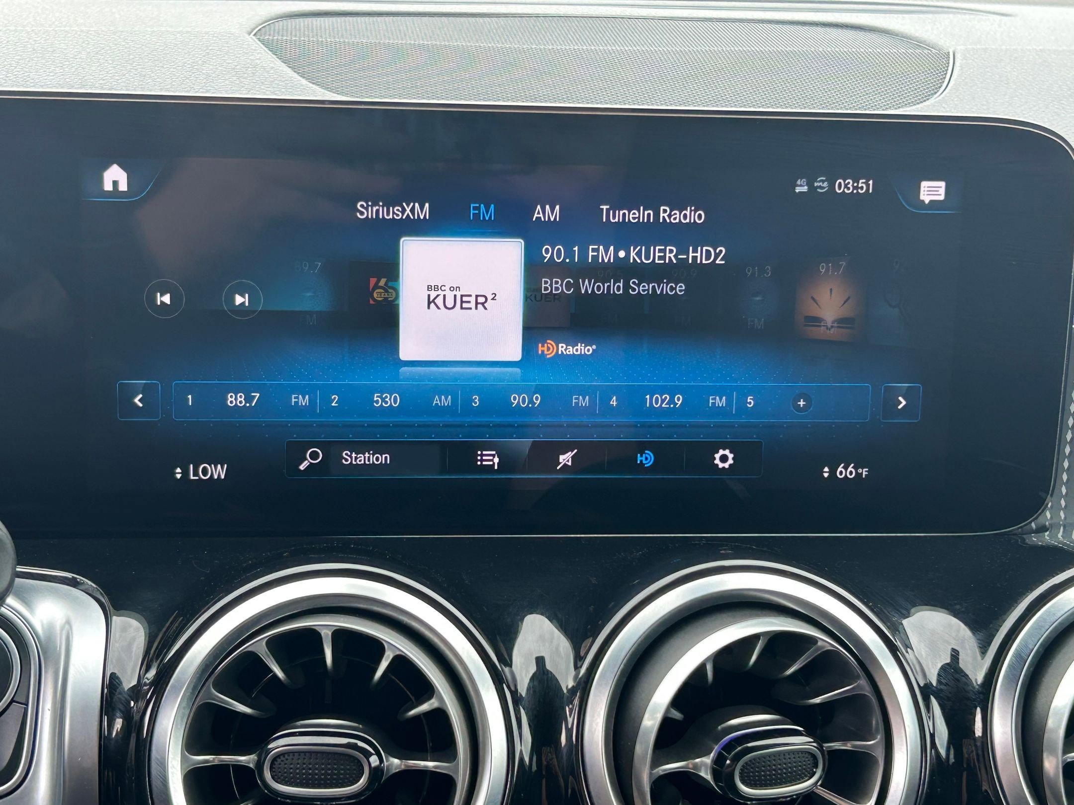 Used 2022 Mercedes-Benz GLB 250 4MATIC image 20