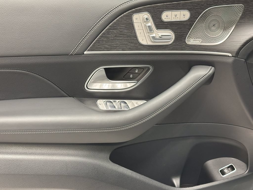 New 2026 Mercedes-Benz GLE 53 AMG 4MATIC image 11