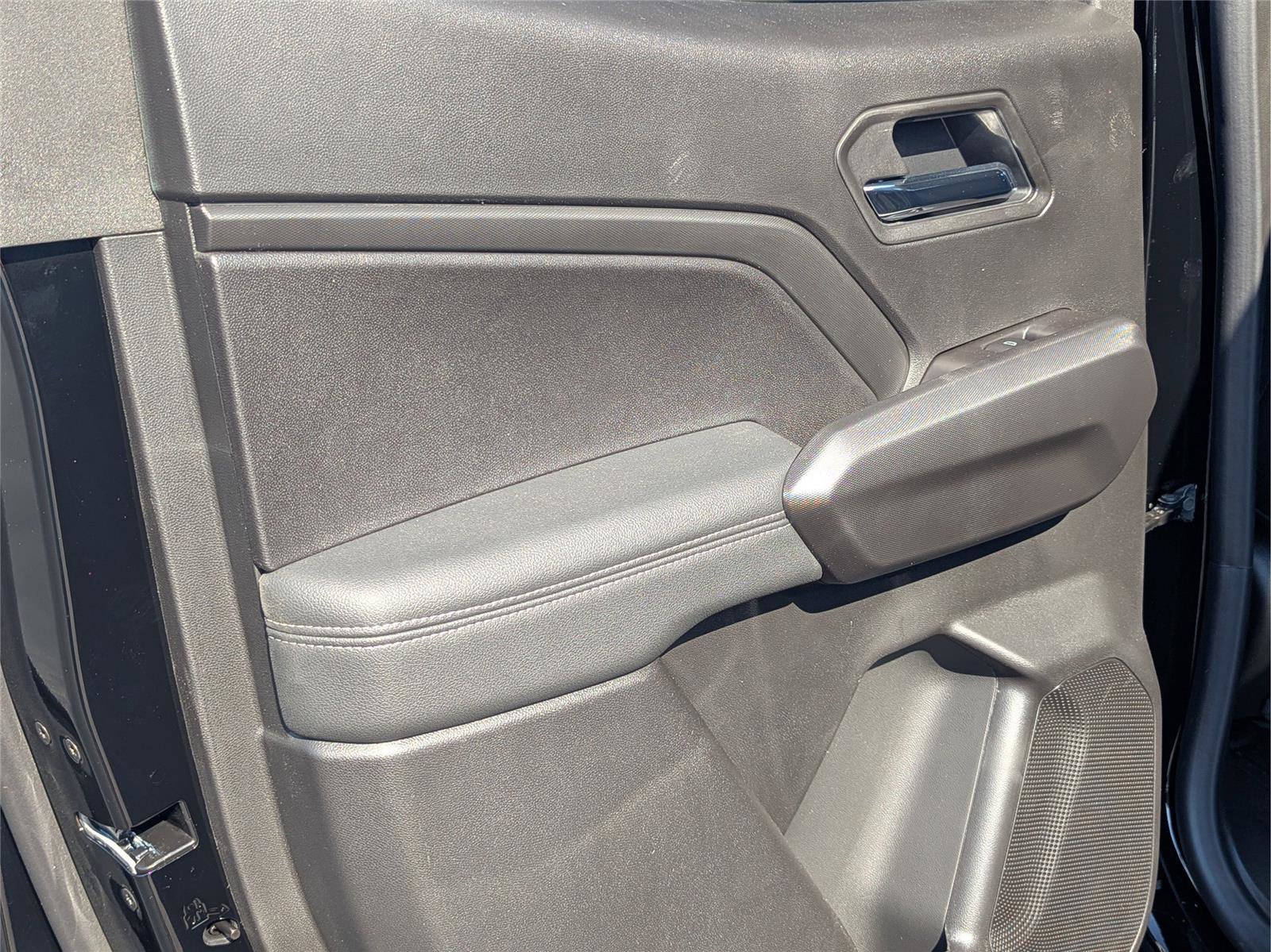 New 2026 GMC Canyon Elevation w/ Convenience Package image 14