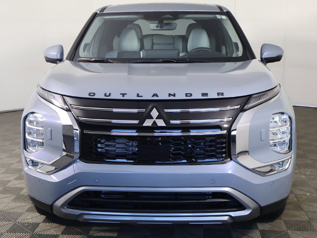 New 2026 Mitsubishi Outlander SE image 14