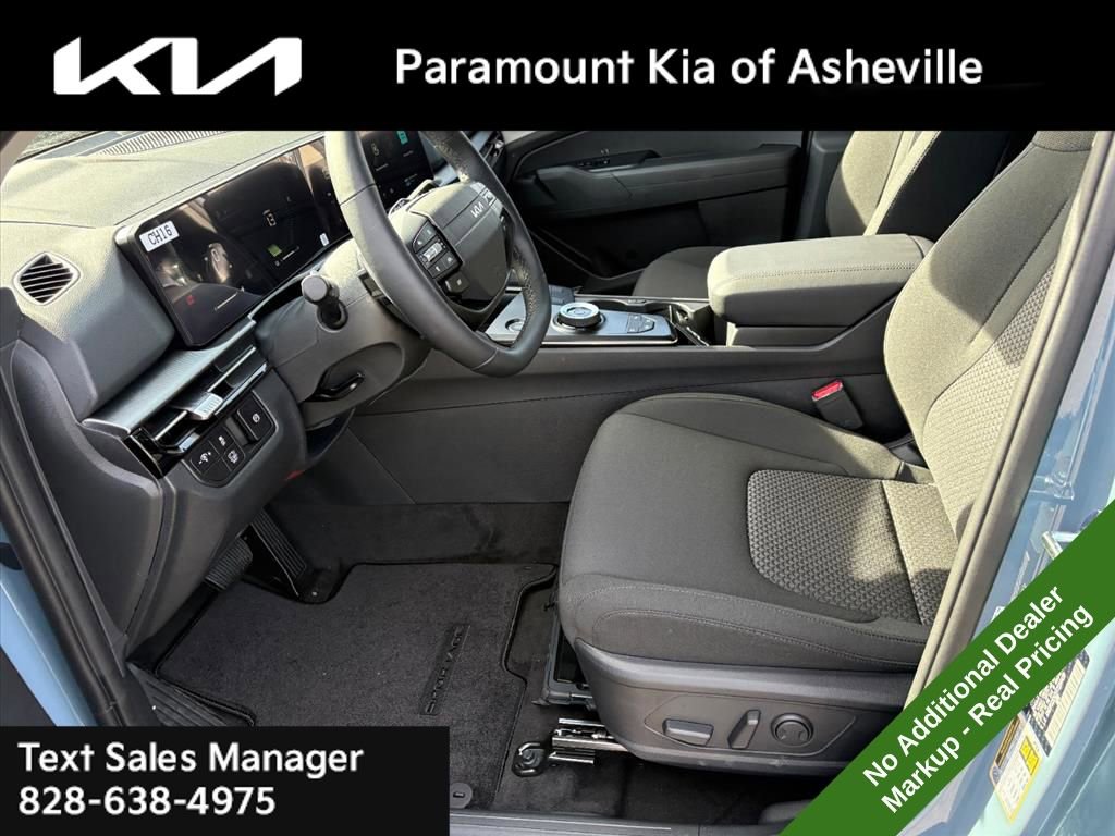 New 2026 Kia Sportage S image 16