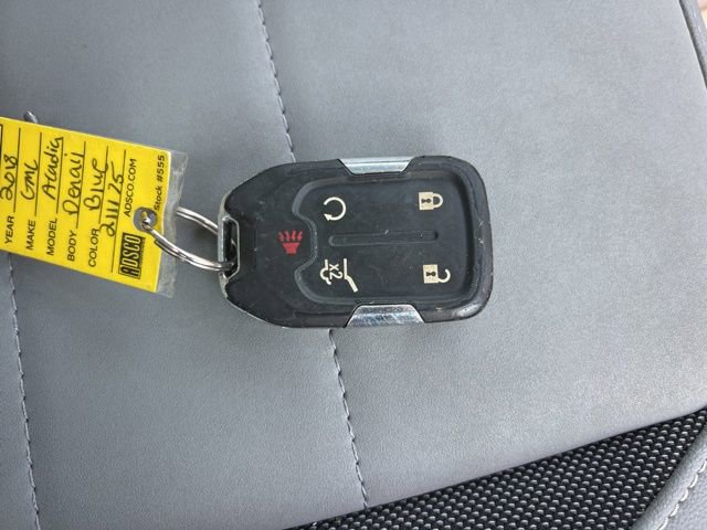 Used 2022 Volkswagen Taos SE w/ Panoramic Sunroof Package image 40