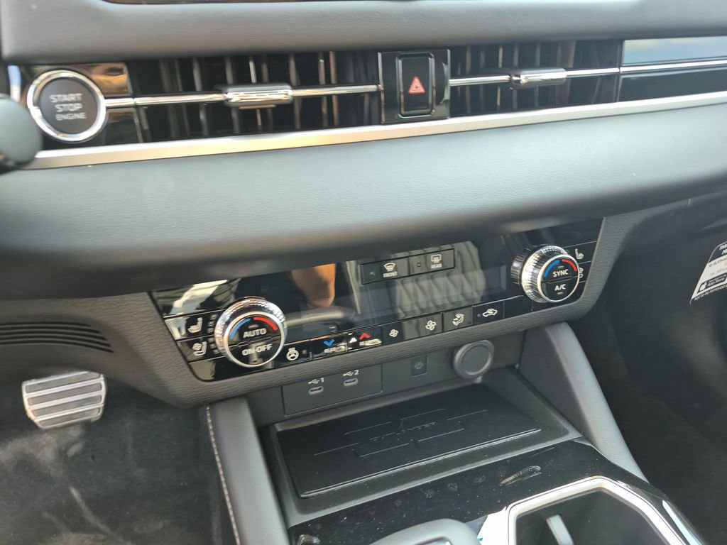 New 2026 Mitsubishi Outlander SEL image 58