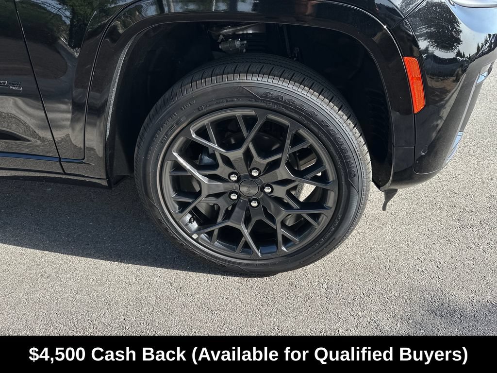 New 2026 Jeep Grand Cherokee Summit w/ Obsidian Package AWD/4WD image 14
