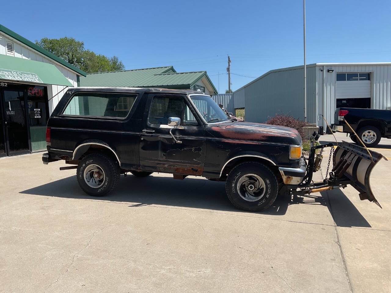 Used 1989 Ford Bronco AWD/4WD image 2