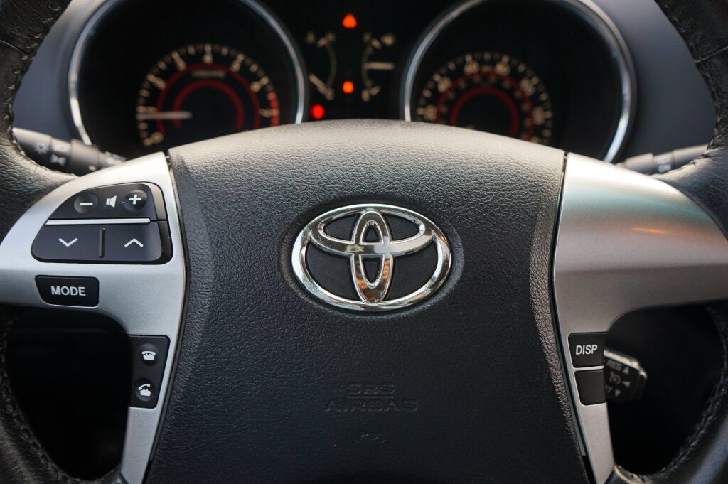 Used 2013 Toyota Highlander SE AWD/4WD image 26