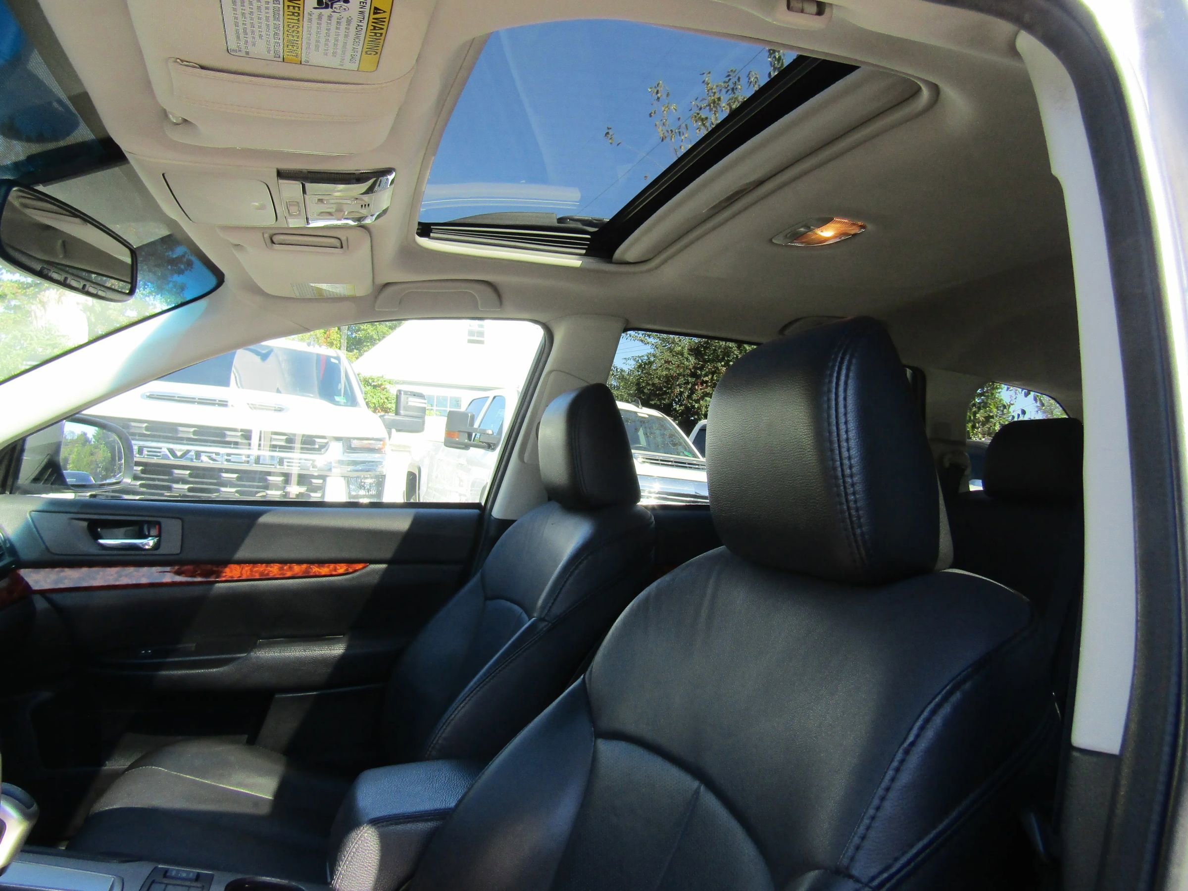 Used 2012 Subaru Outback 2.5i Limited AWD/4WD image 19