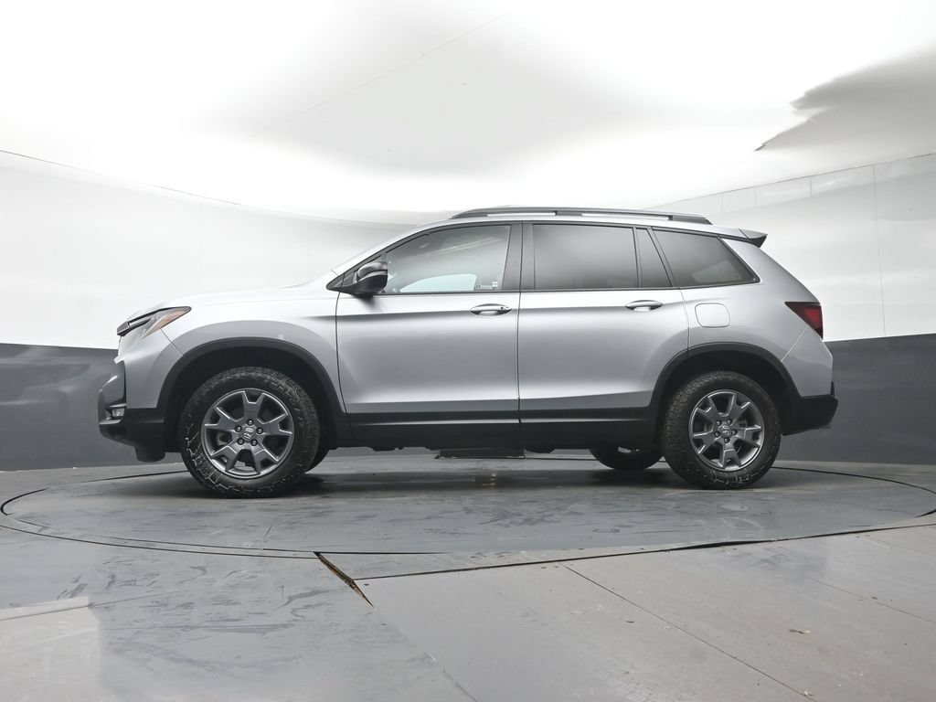 Certified 2024 Honda Passport TrailSport image 31