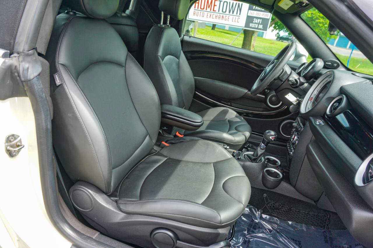 Used 2014 MINI Cooper Roadster S FWD image 12