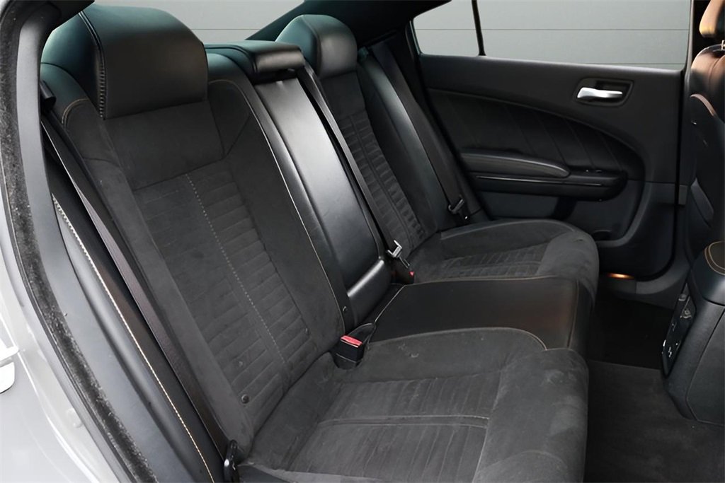 Used 2018 Dodge Charger R/T image 14