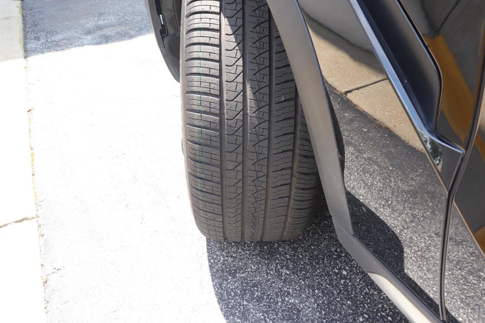 Used 2023 BMW X6 xDrive40i AWD/4WD image 23