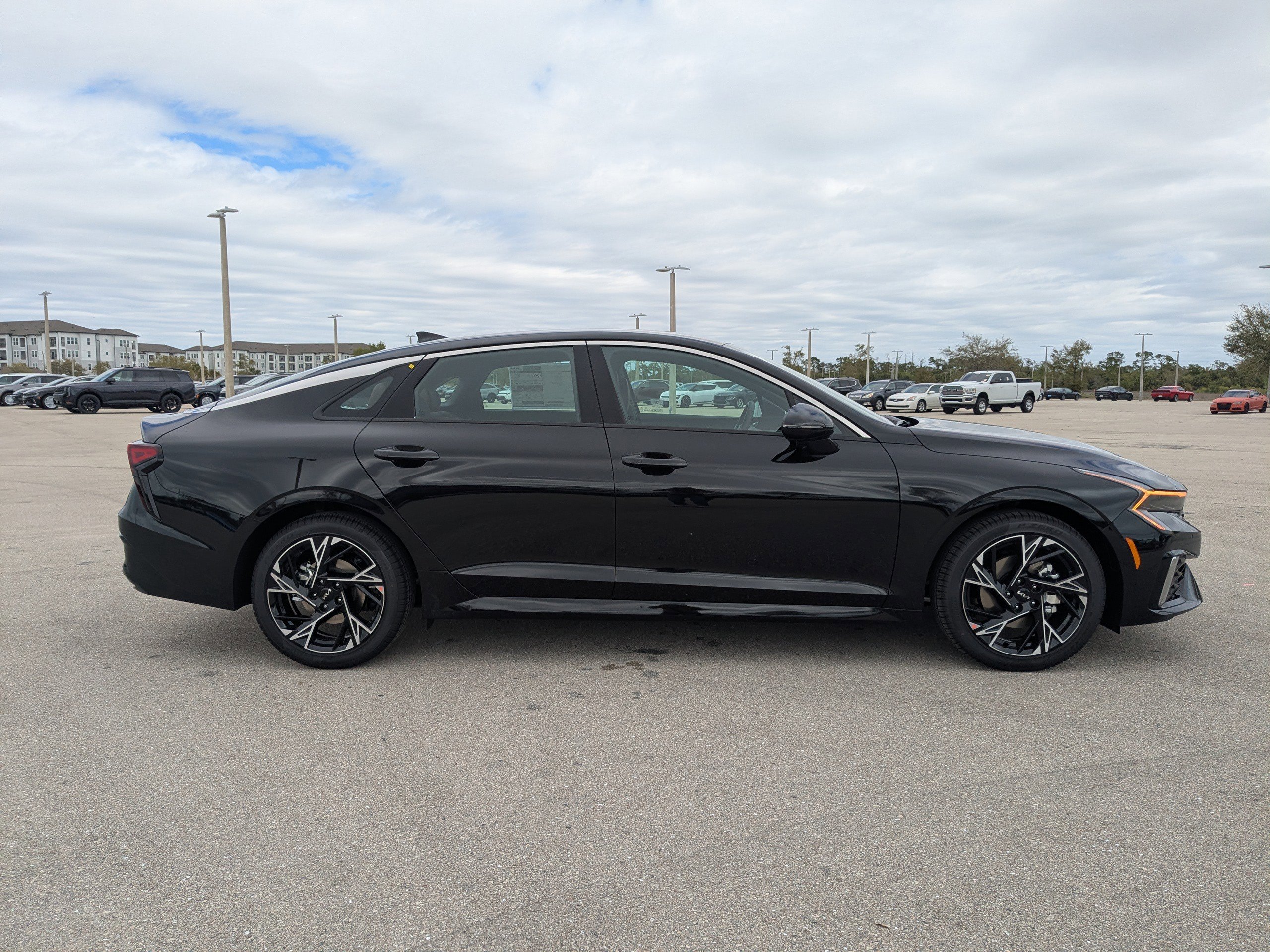 New 2026 Kia K5 GT-Line FWD image 4