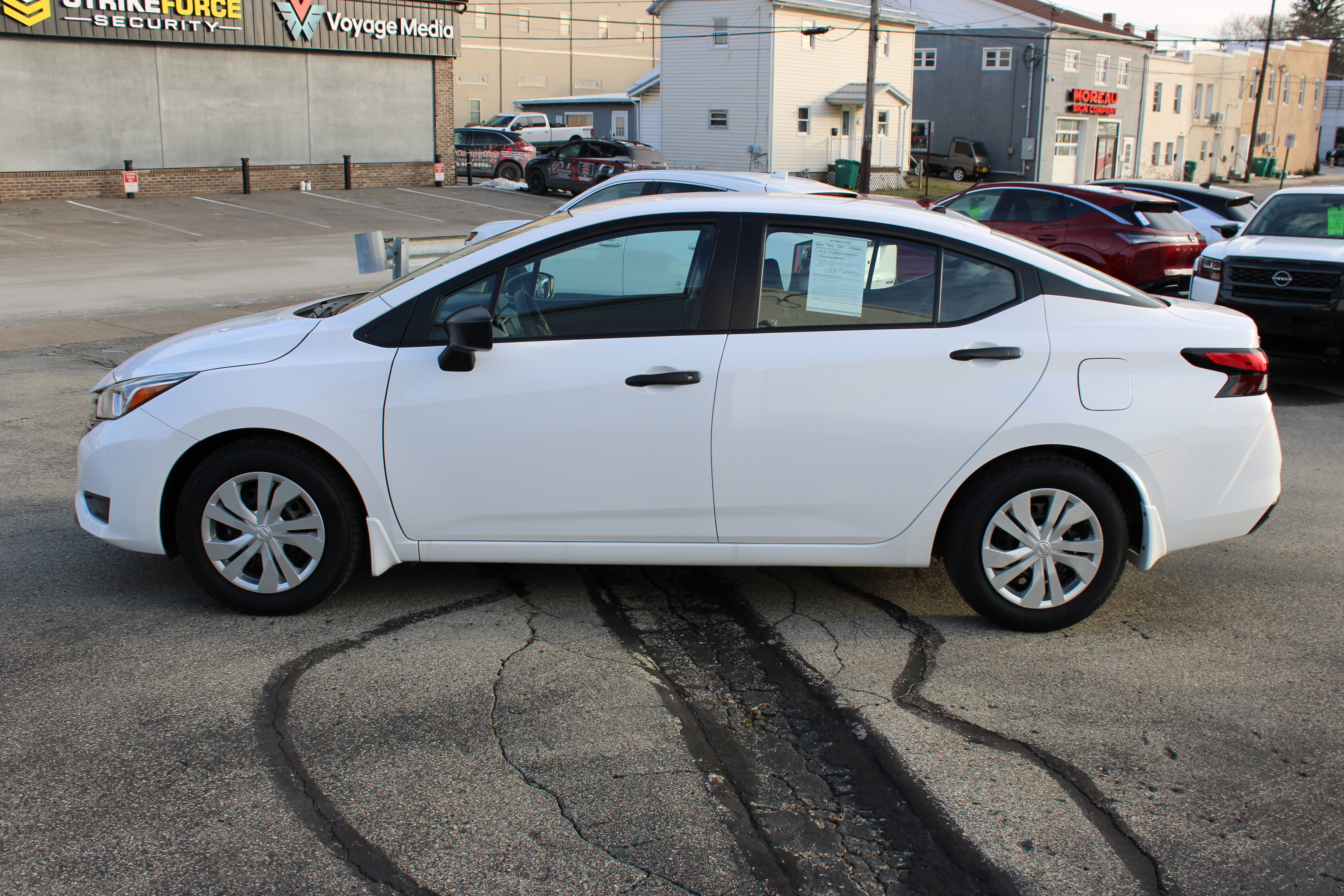 Certified 2024 Nissan Versa S w/ Trunk Package image 2