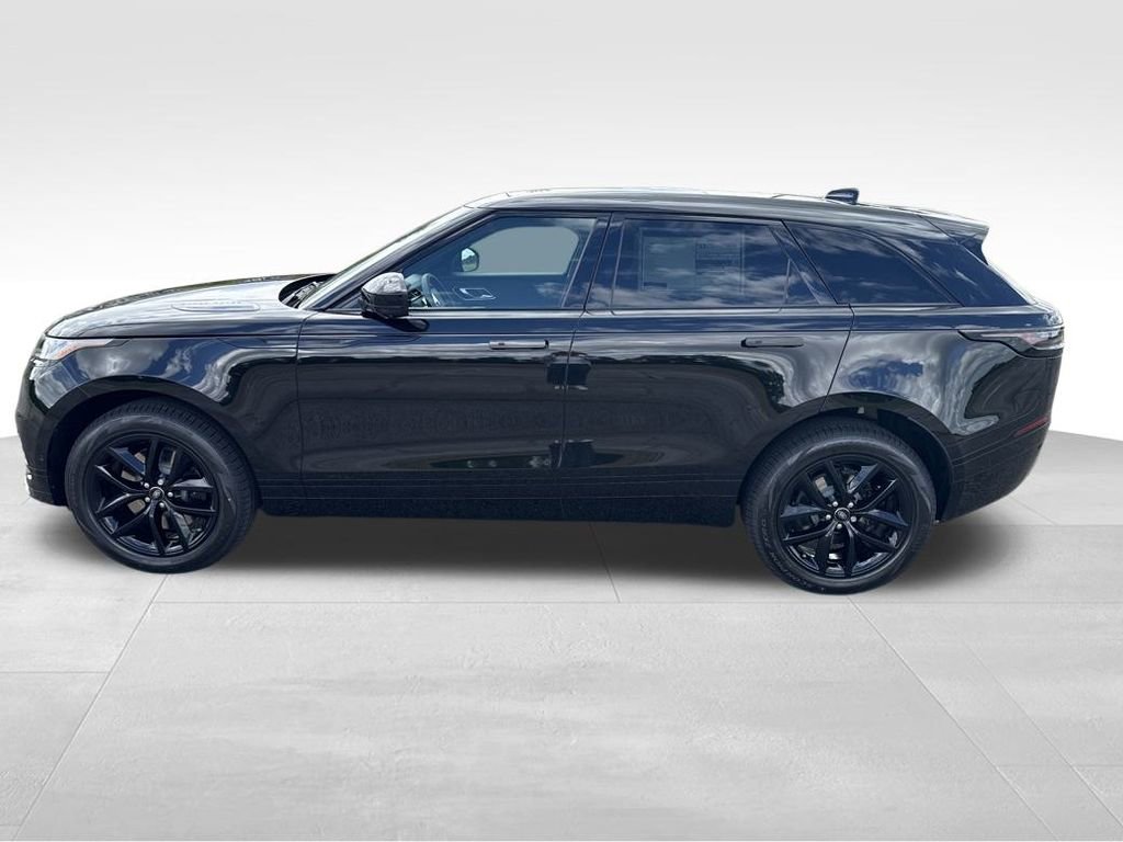 New 2026 Land Rover Range Rover Velar Dynamic SE image 2