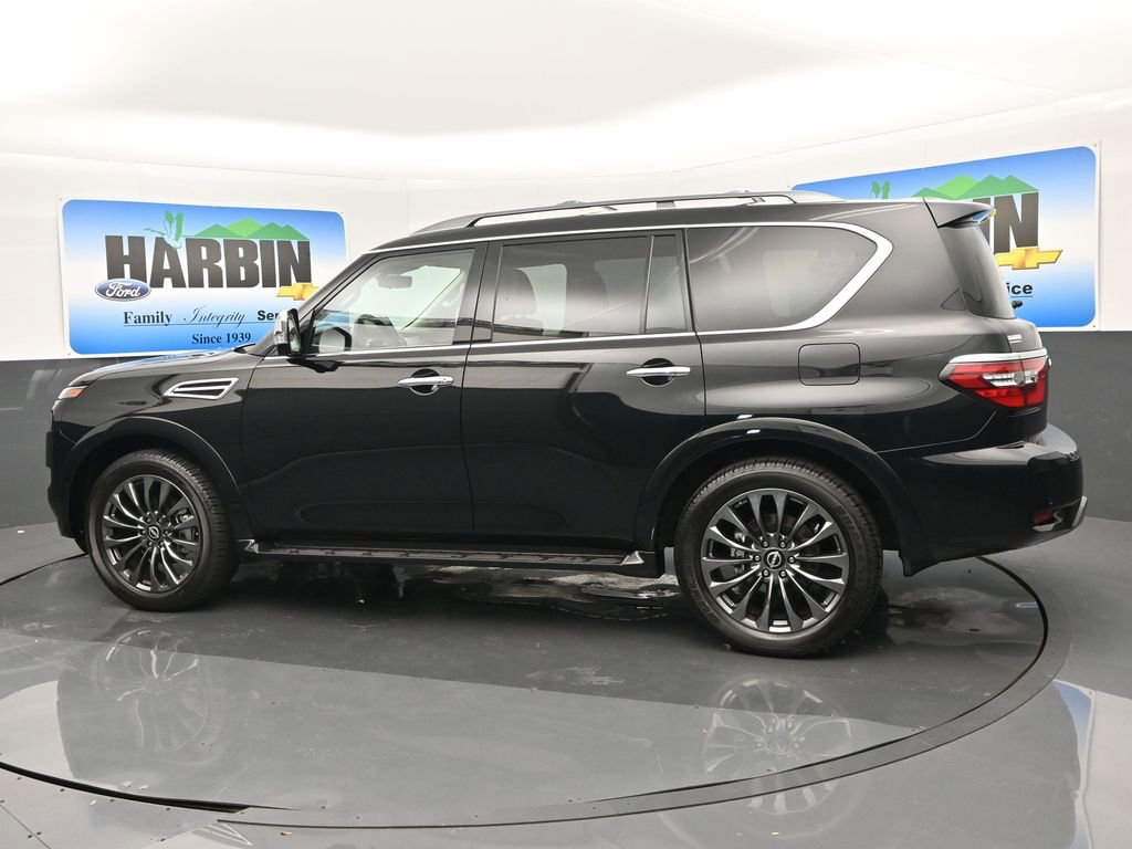 Used 2024 Nissan Armada Platinum w/ Captain's Chairs Package image 3