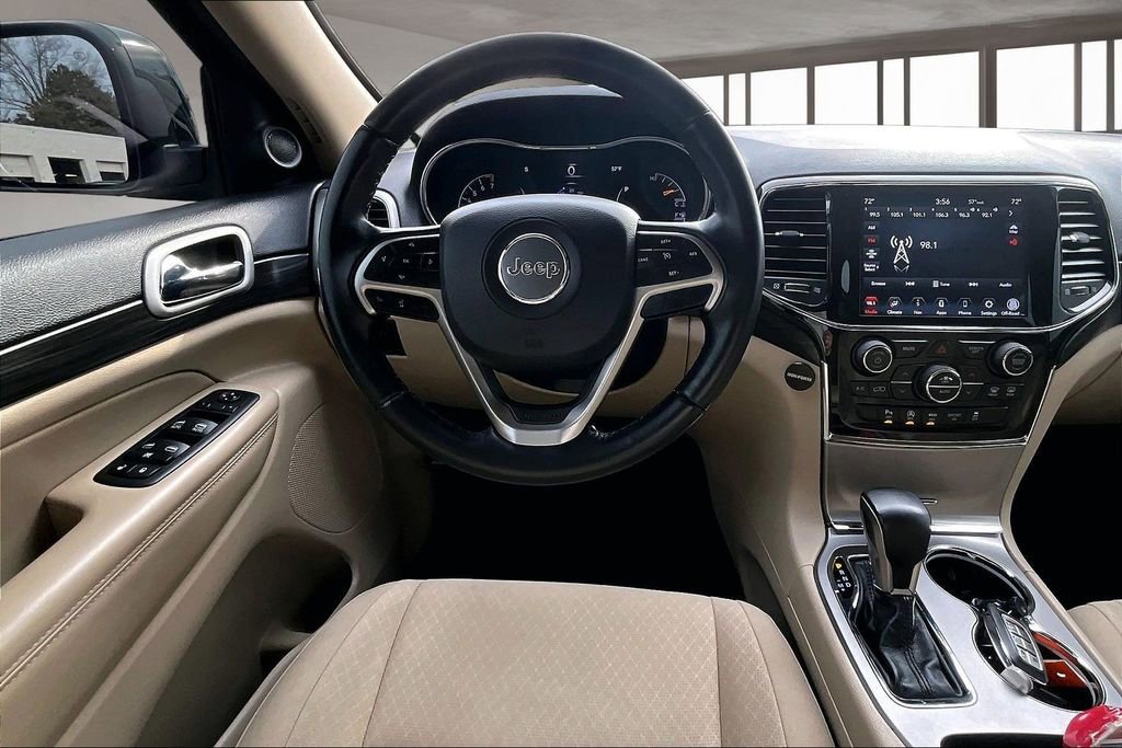 Used 2022 Jeep Grand Cherokee Laredo E image 6