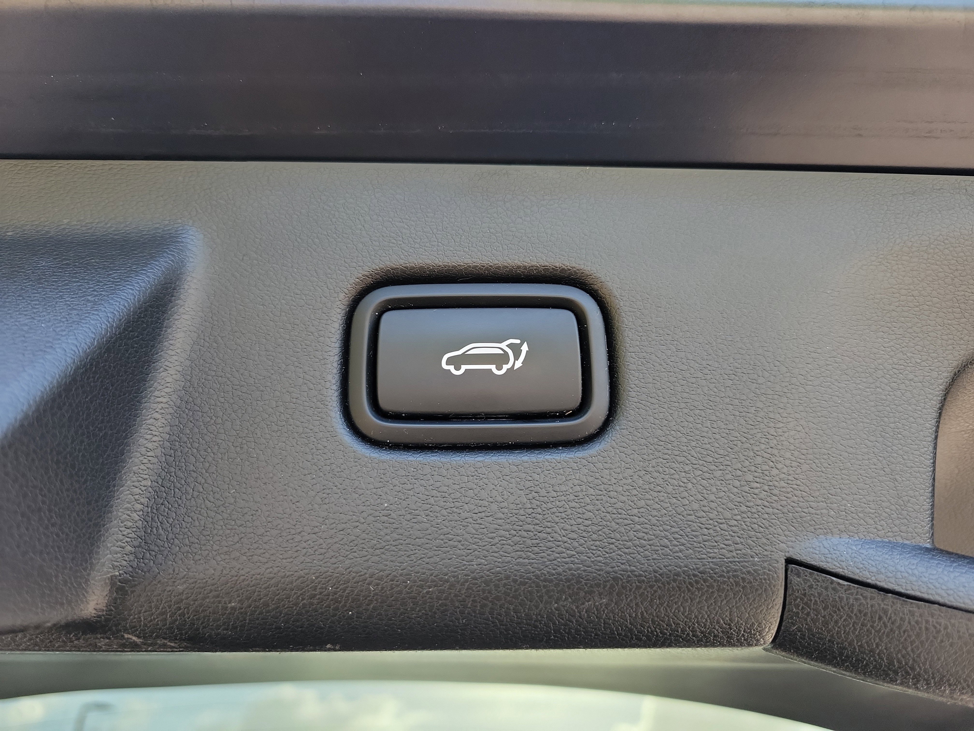 Used 2022 Hyundai Tucson XRT w/ Cargo Package image 15