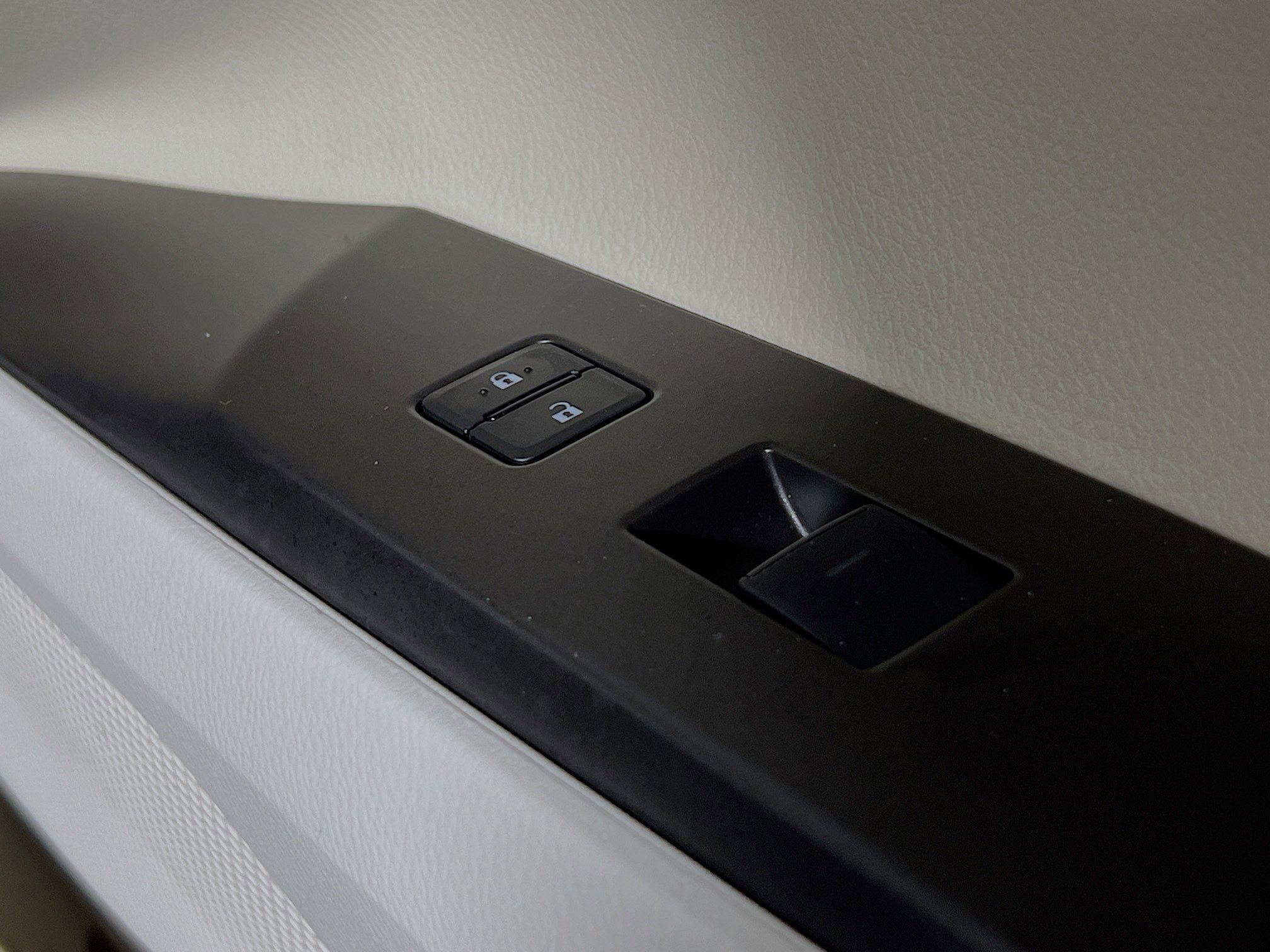 Used 2024 Toyota Camry LE image 32